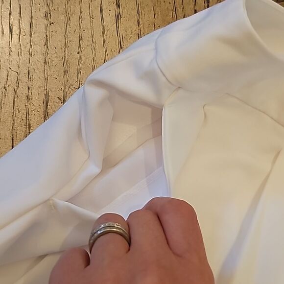 White INC glam shorts size 4 NWT - Picture 5 of 13